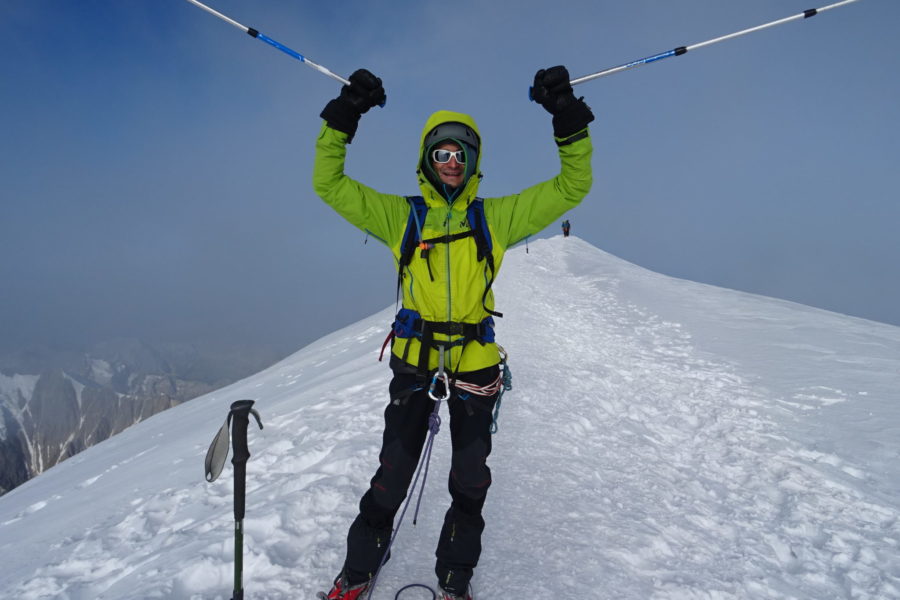 Pays d’Aixcalade au sommet du Mont Blanc